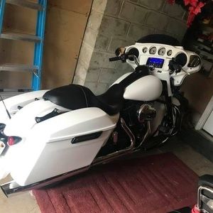 Meet your Posher, Pat